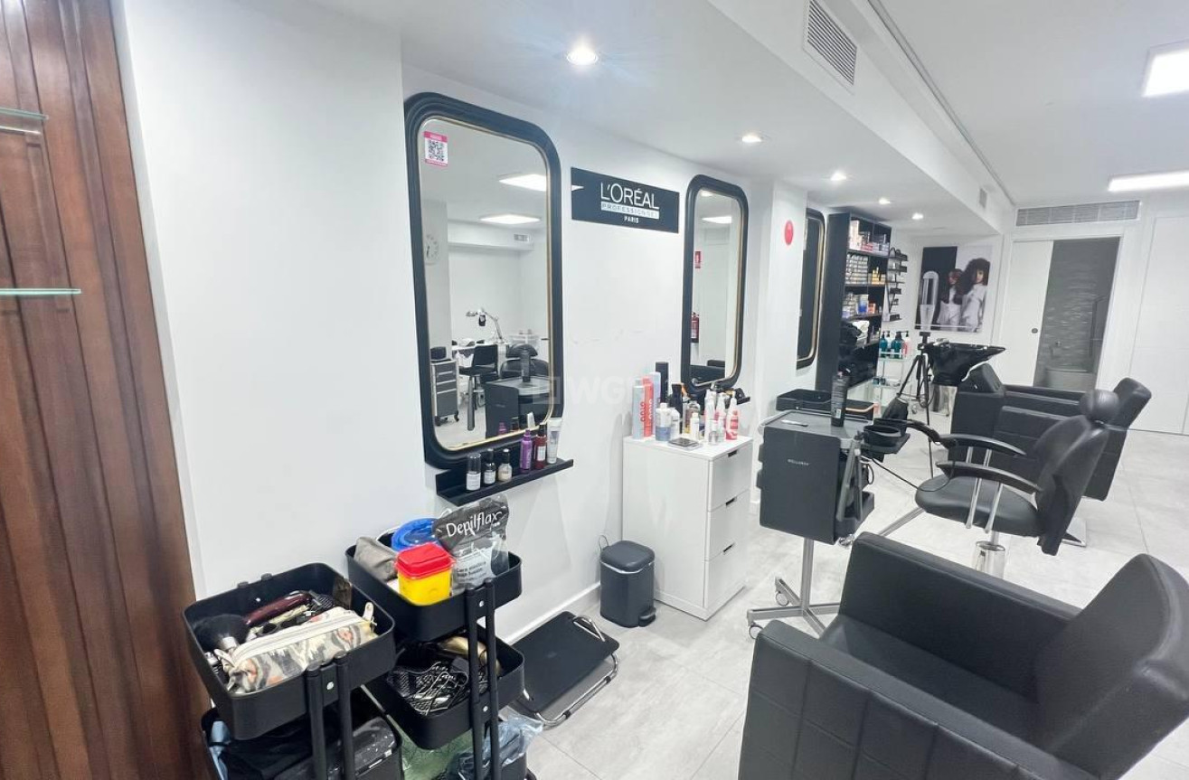 Reventa - Comercial - Torrevieja - Puerto Deportivo