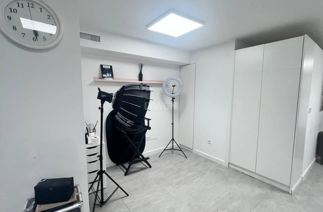 Reventa - Comercial - Torrevieja - Puerto Deportivo