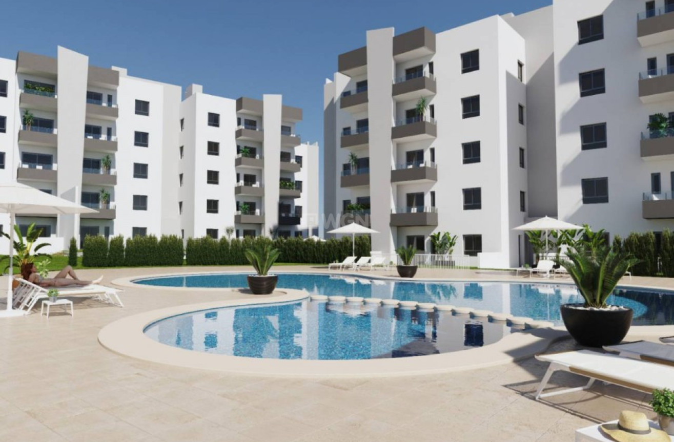 Odsprzedaż - Mieszkanie w bloku - San Miguel de Salinas - Inland