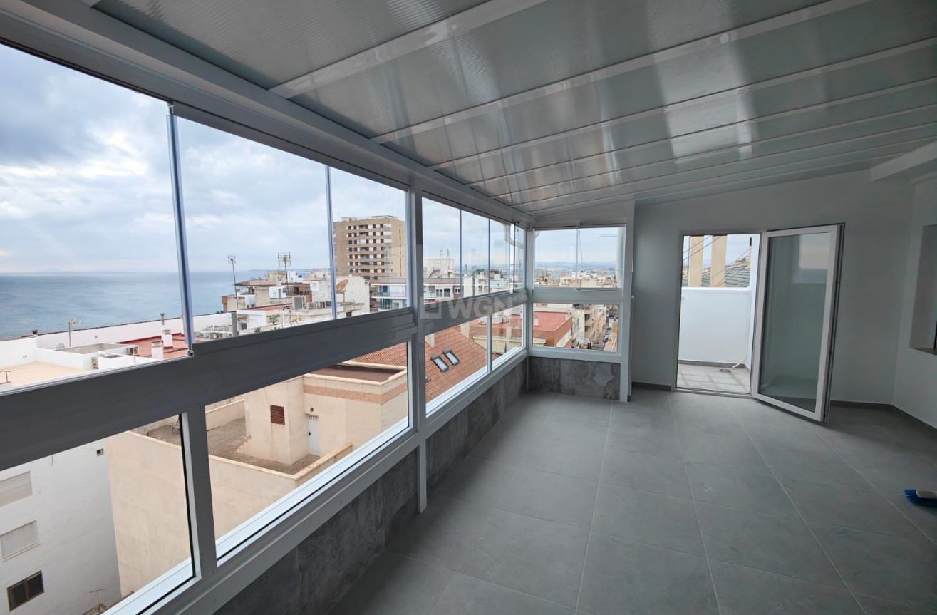 Resale - Apartment / flat - Torrevieja - Costa Blanca