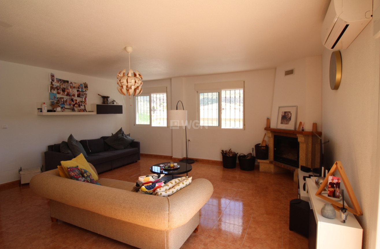 Reventa - Villa - Fortuna - Inland