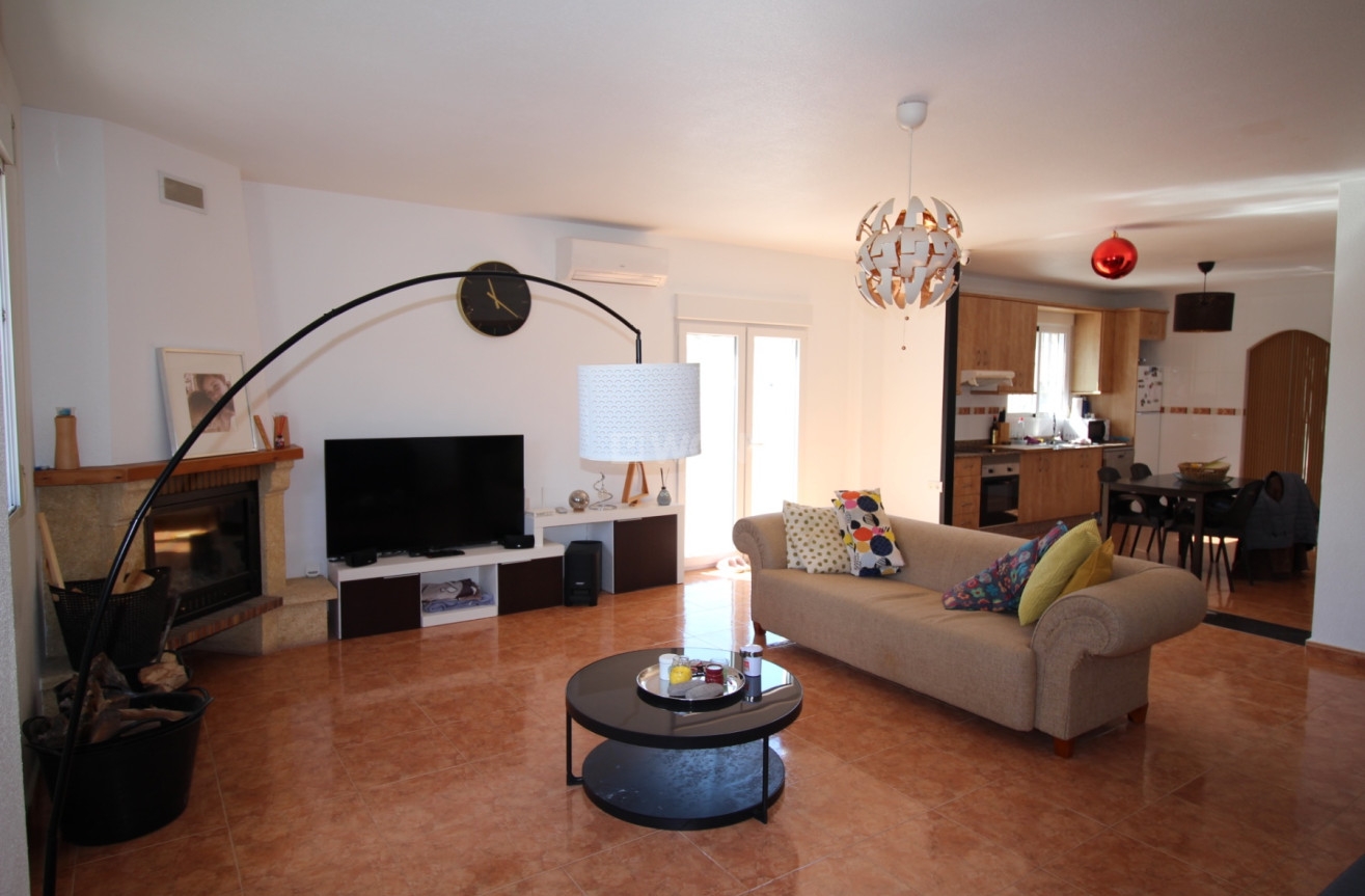 Reventa - Villa - Fortuna - Inland