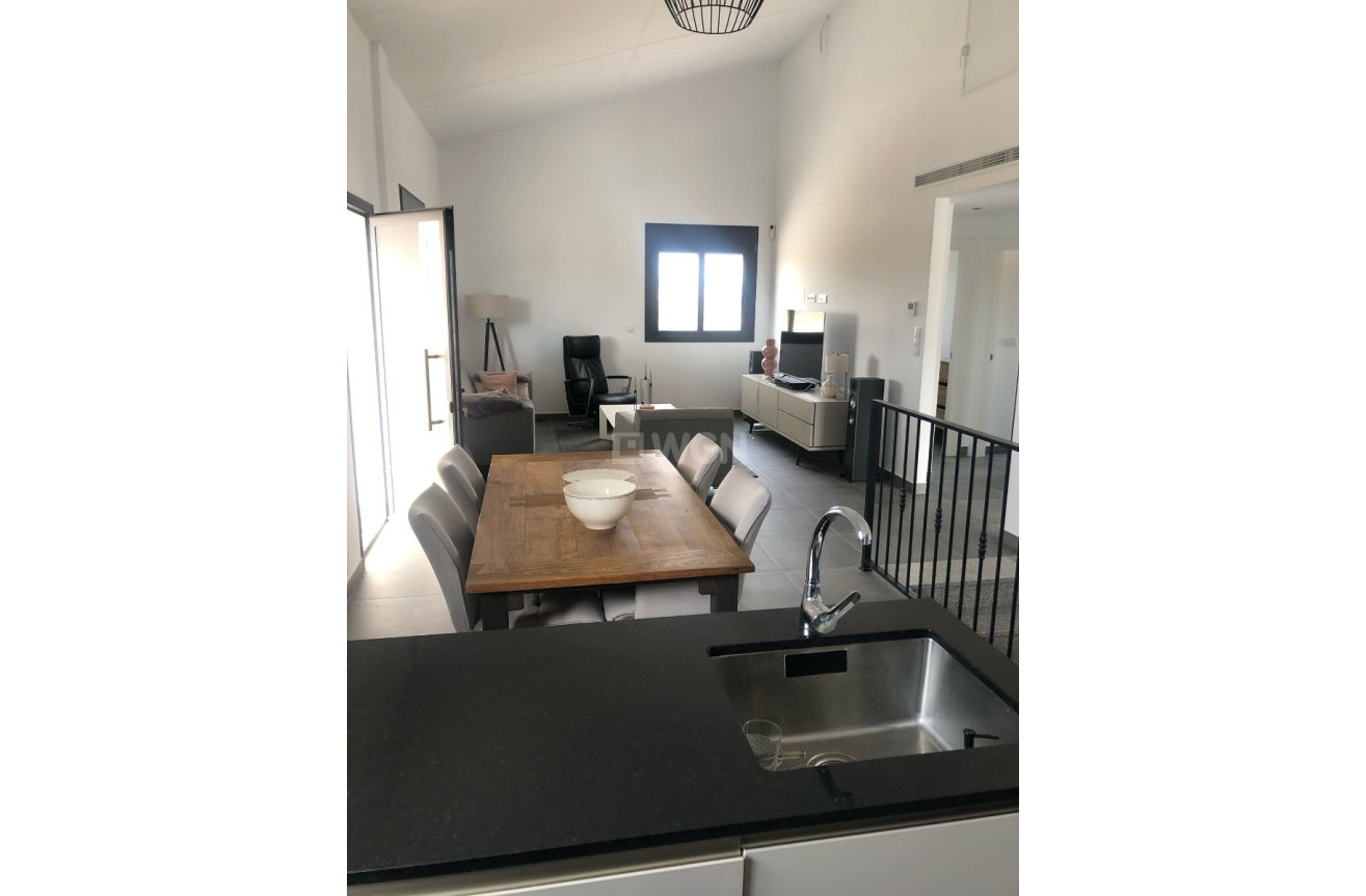 Reventa - Villa - Pinoso - Inland