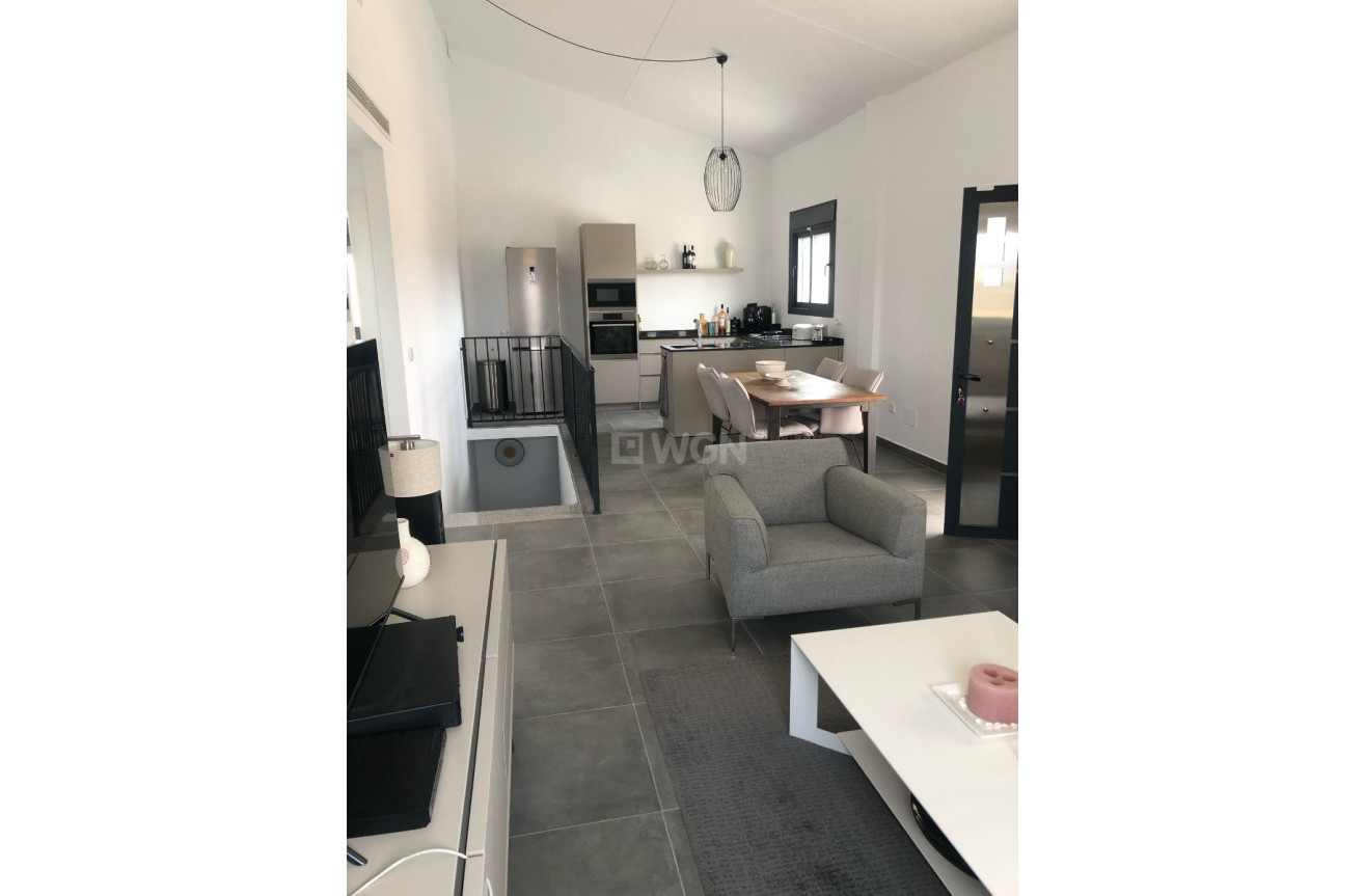 Reventa - Villa - Pinoso - Inland