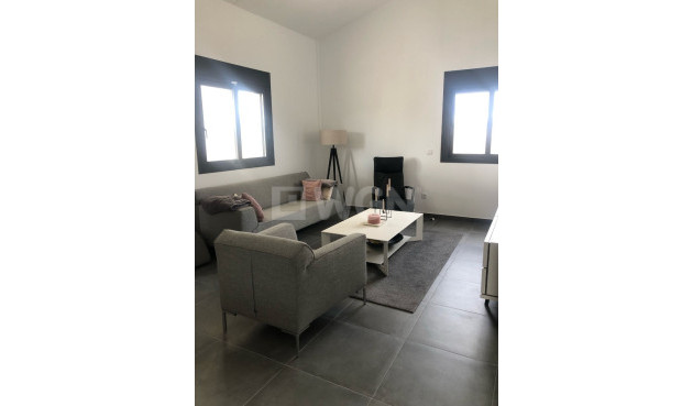 Reventa - Villa - Pinoso - Inland