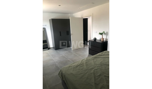 Reventa - Villa - Pinoso - Inland