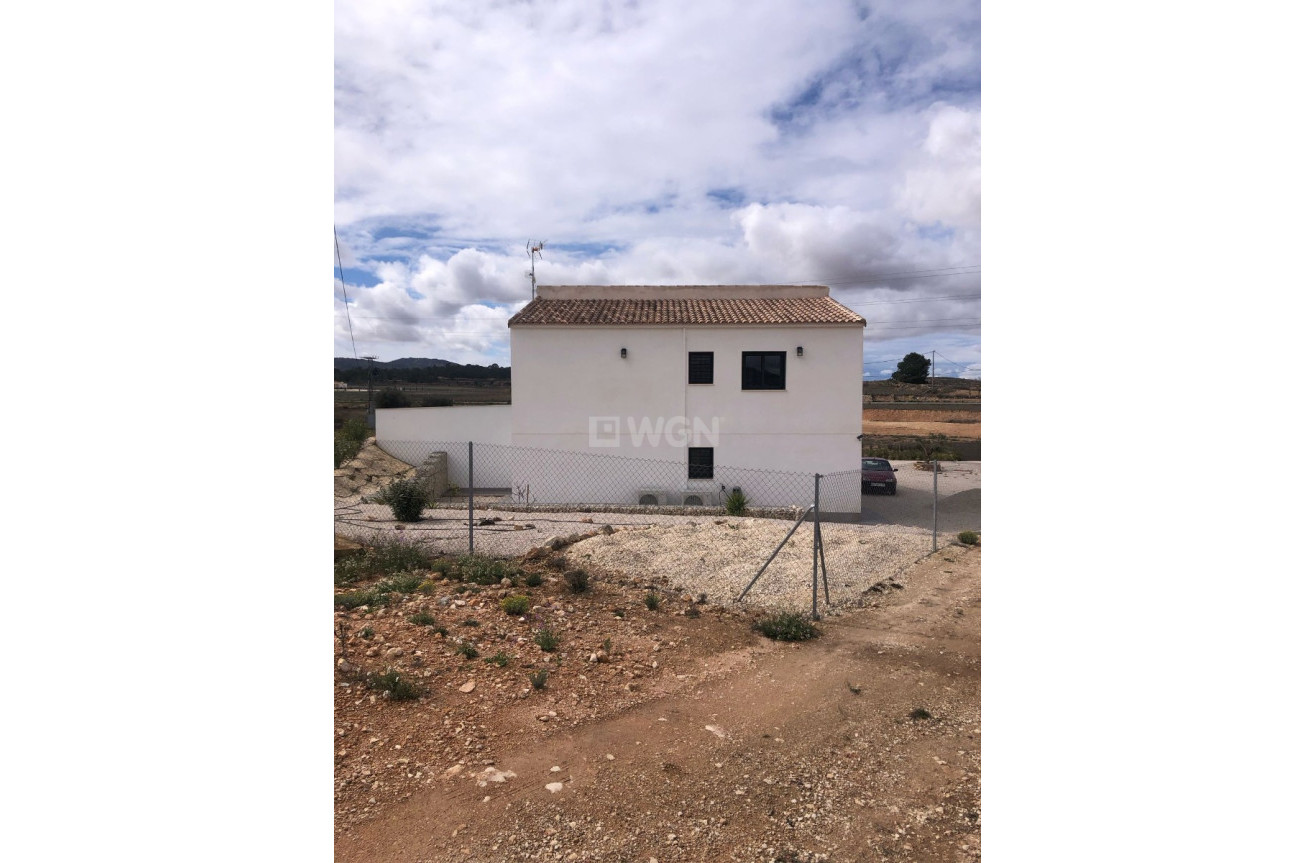 Reventa - Villa - Pinoso - Inland