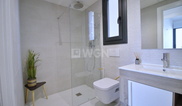 Reventa - Apartamento / piso - Orihuela Costa - Punta Prima