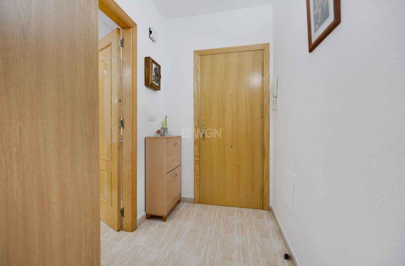 Reventa - Apartamento / piso - Torrevieja - Centro