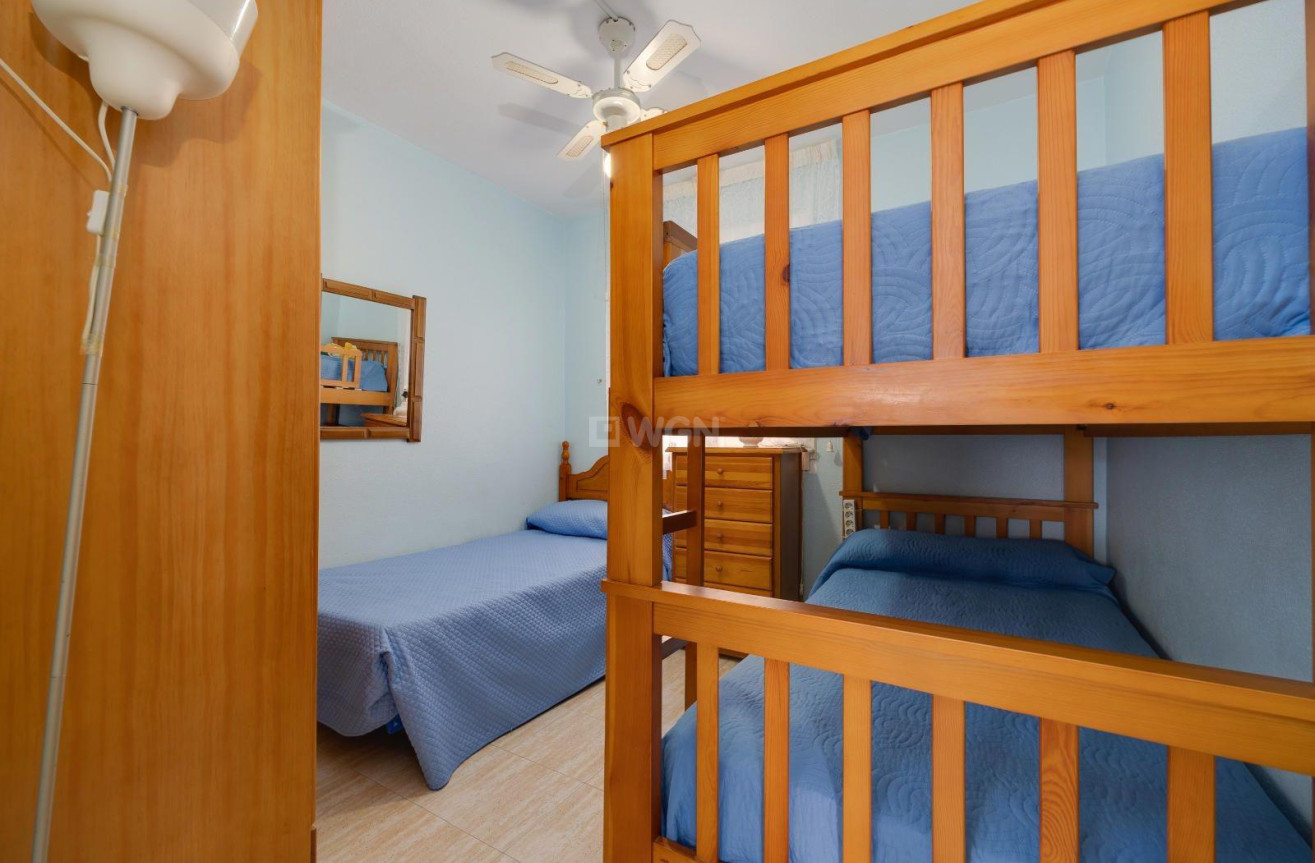 Reventa - Apartamento / piso - Torrevieja - Centro