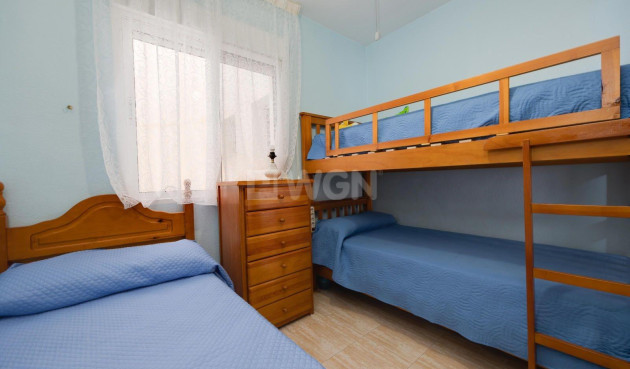 Reventa - Apartamento / piso - Torrevieja - Centro