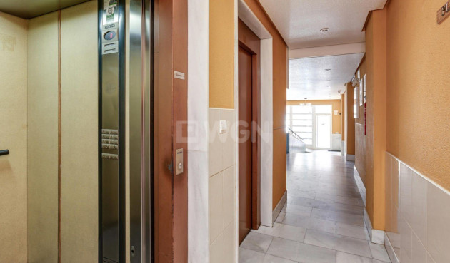 Reventa - Apartamento / piso - Torrevieja - Centro