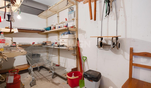 Reventa - Apartamento / piso - Torrevieja - Centro