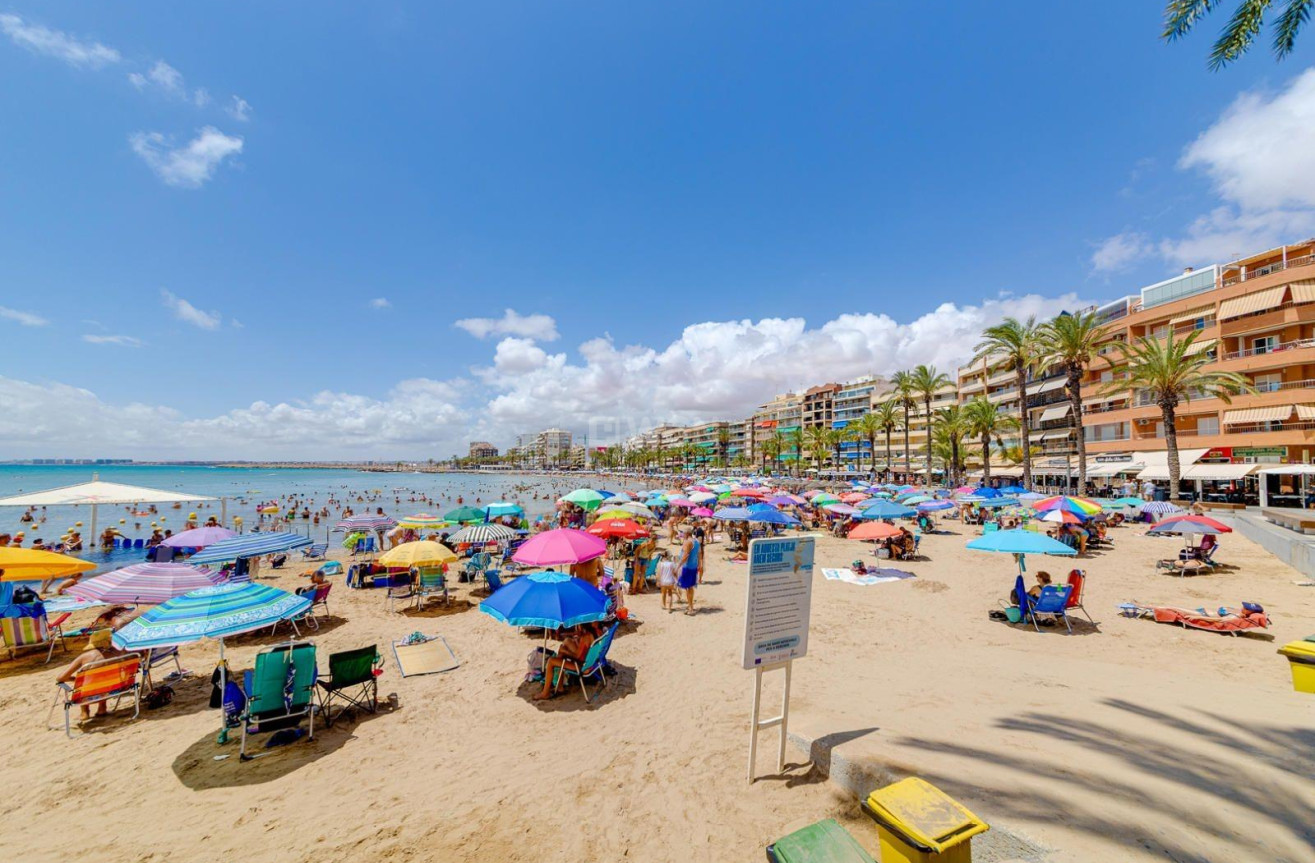 Reventa - Apartamento / piso - Torrevieja - Centro