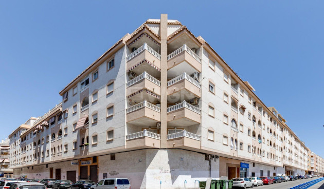 Reventa - Apartamento / piso - Torrevieja - Centro