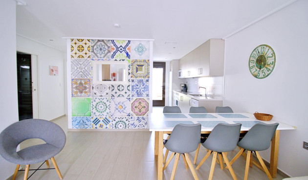 Resale - Apartment / flat - Pilar de la Horadada - Torre De La Horadada