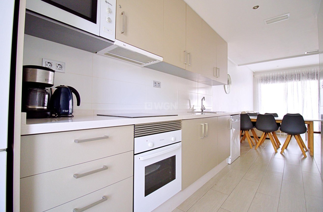 Resale - Apartment / flat - Pilar de la Horadada - Torre De La Horadada