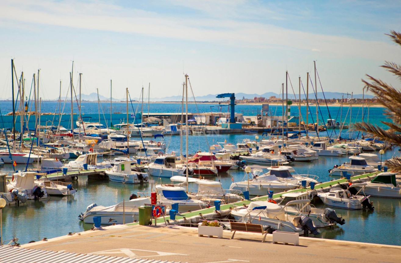 Resale - Apartment / flat - Pilar de la Horadada - Torre De La Horadada