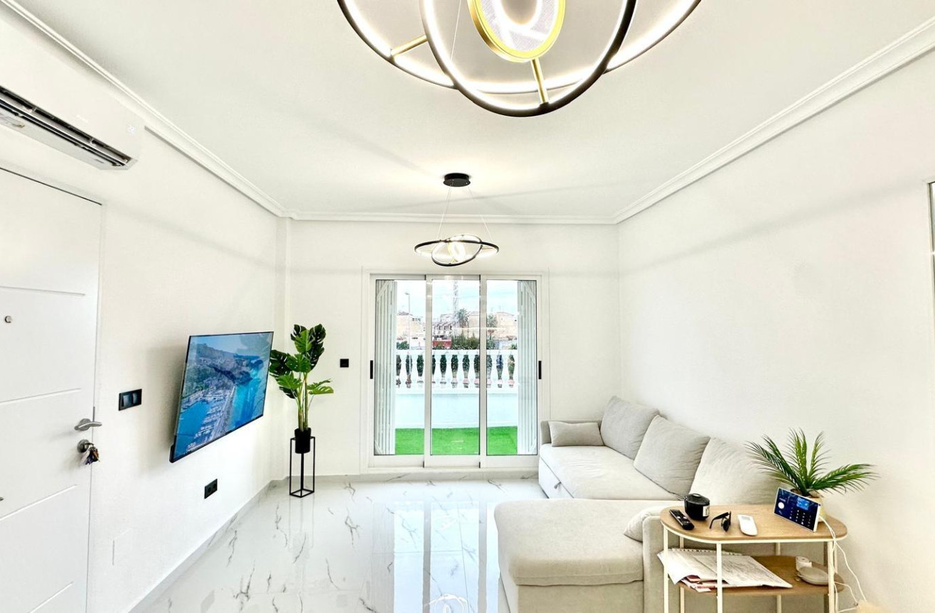 Wiederverkauf - Bungalow - Orihuela Costa - Playa Flamenca Norte