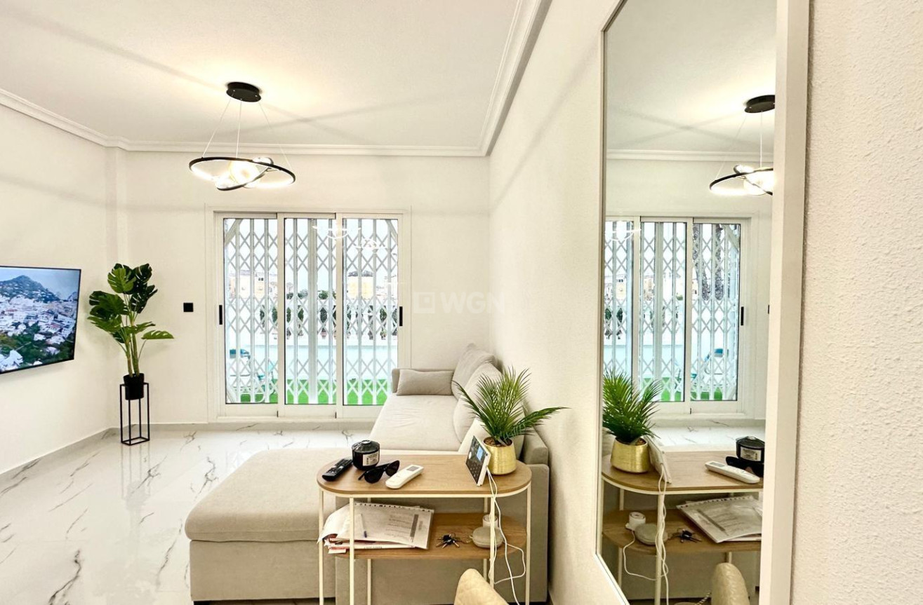 Wiederverkauf - Bungalow - Orihuela Costa - Playa Flamenca Norte