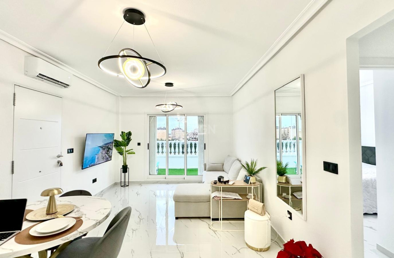 Wiederverkauf - Bungalow - Orihuela Costa - Playa Flamenca Norte