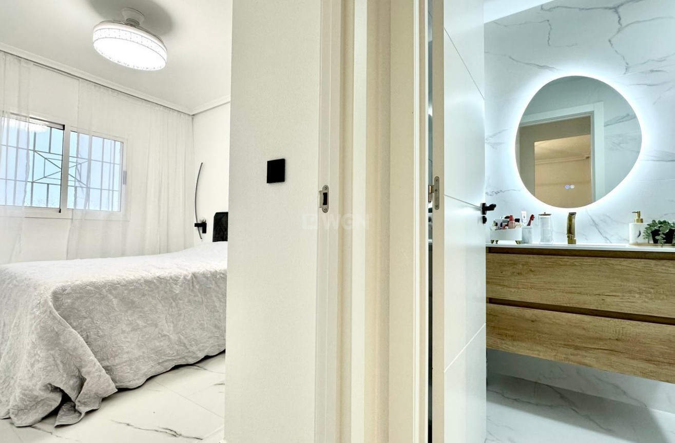 Wiederverkauf - Bungalow - Orihuela Costa - Playa Flamenca Norte