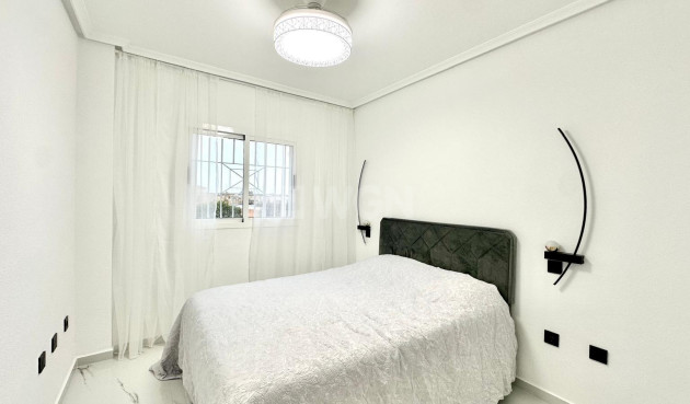 Wiederverkauf - Bungalow - Orihuela Costa - Playa Flamenca Norte