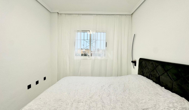 Wiederverkauf - Bungalow - Orihuela Costa - Playa Flamenca Norte