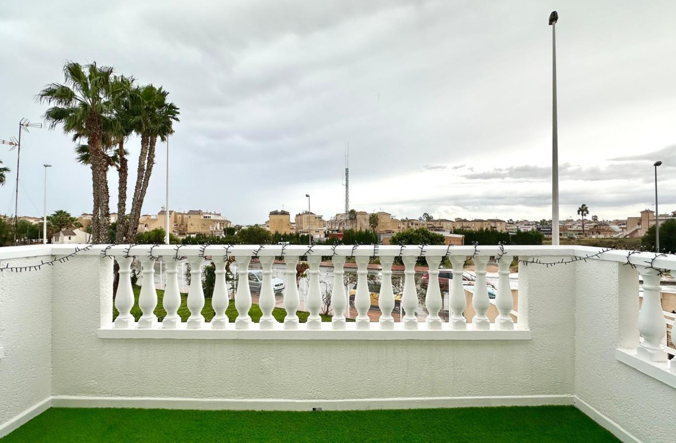 Wiederverkauf - Bungalow - Orihuela Costa - Playa Flamenca Norte