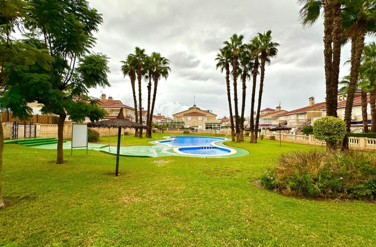 Wiederverkauf - Bungalow - Orihuela Costa - Playa Flamenca Norte