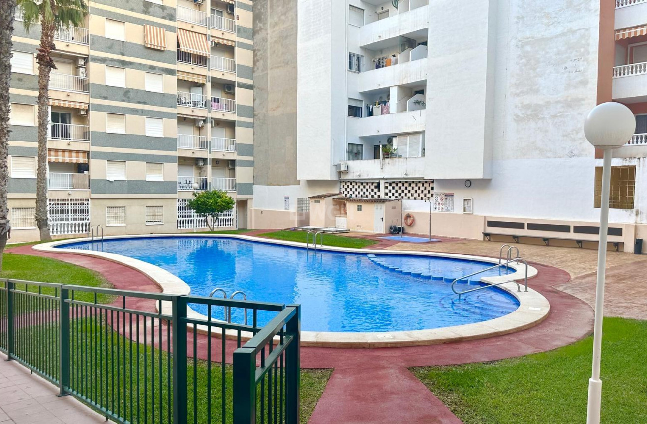 Reventa - Ático - Torrevieja - Centro