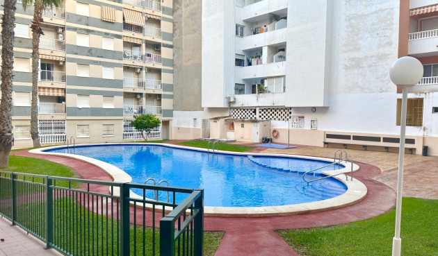 Reventa - Ático - Torrevieja - Centro