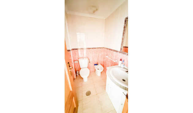 Wiederverkauf - Wohnung - Torrevieja - PARQUE DE LAS NACIONES