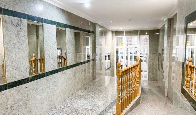 Wiederverkauf - Wohnung - Torrevieja - PARQUE DE LAS NACIONES