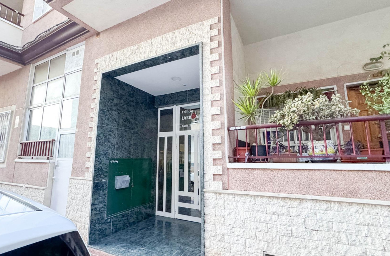 Wiederverkauf - Wohnung - Torrevieja - PARQUE DE LAS NACIONES