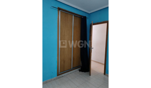 Odsprzedaż - Mieszkanie w bloku - Torrevieja - Centro