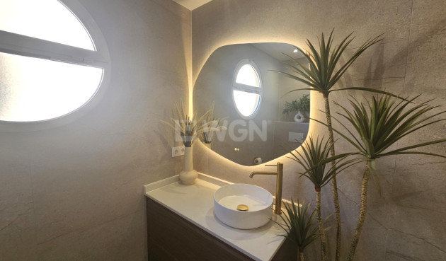 Odsprzedaż - Mieszkanie w bloku - Orihuela Costa - Lomas de Cabo Roig