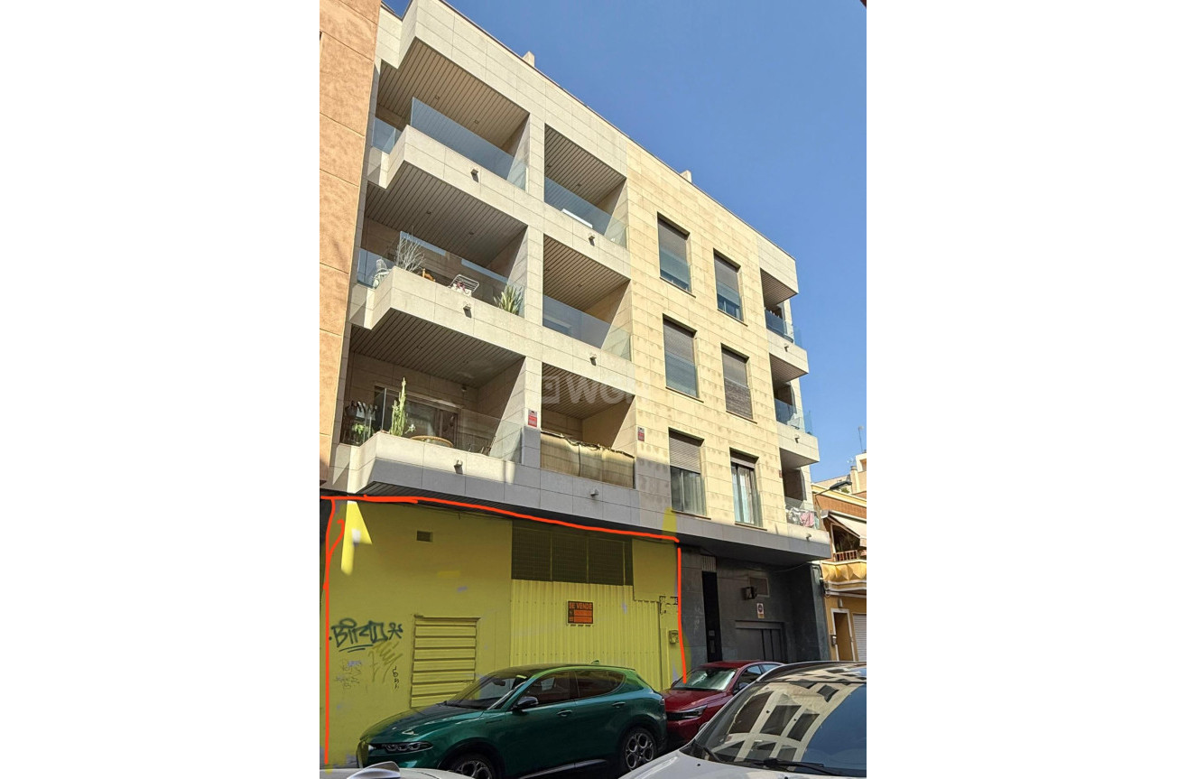 Resale - Commercial - Torrevieja - Paseo Maritimo