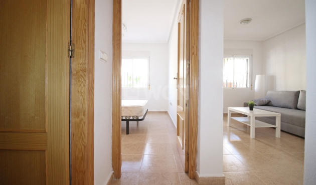 Reventa - Apartamento / piso - Playa Flamenca - Costa Blanca