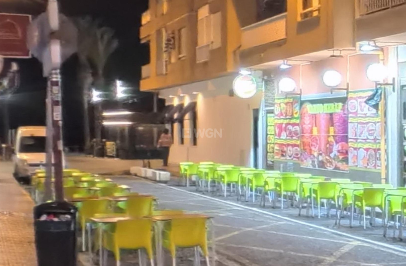 Wiederverkauf - Other - Torrevieja - Paseo Maritimo