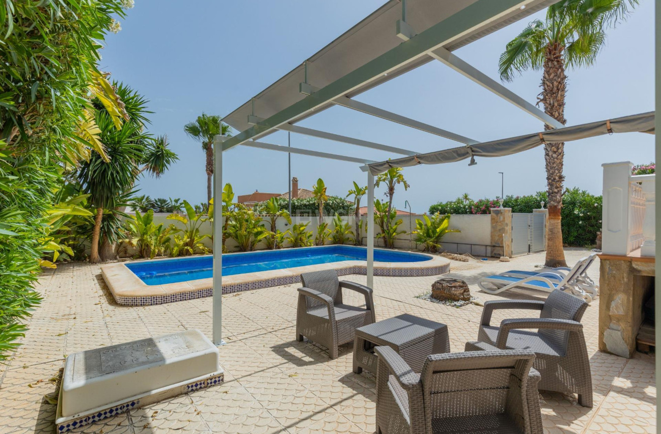 Wiederverkauf - Villa - San Fulgencio - Urb. La Marina