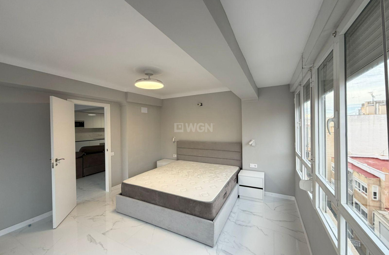 Reventa - Apartamento / piso - Torrevieja - Playa del Cura