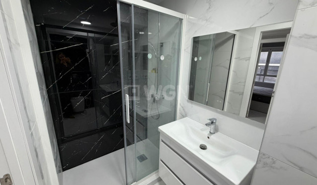 Reventa - Apartamento / piso - Torrevieja - Playa del Cura