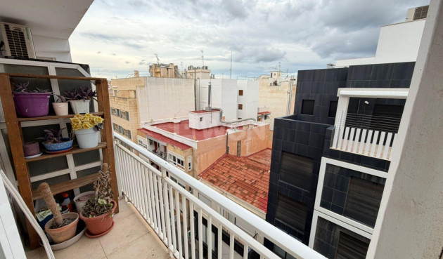 Reventa - Apartamento / piso - Torrevieja - Playa del Cura