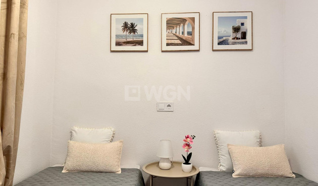 Wiederverkauf - Wohnung - Torrevieja - Centro