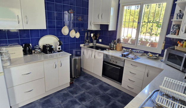 Wiederverkauf - Villa - La Vinuela - Inland