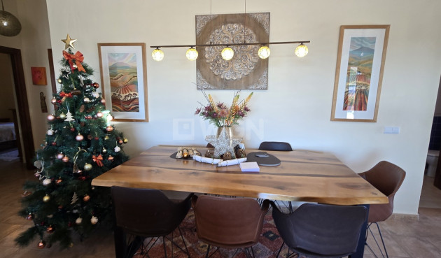 Wiederverkauf - Villa - La Vinuela - Inland