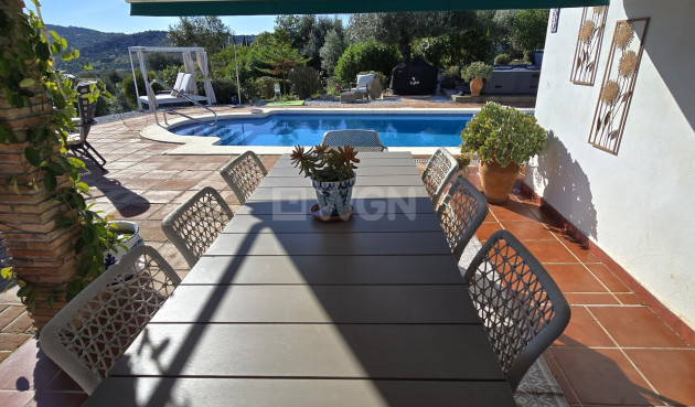 Wiederverkauf - Villa - La Vinuela - Inland