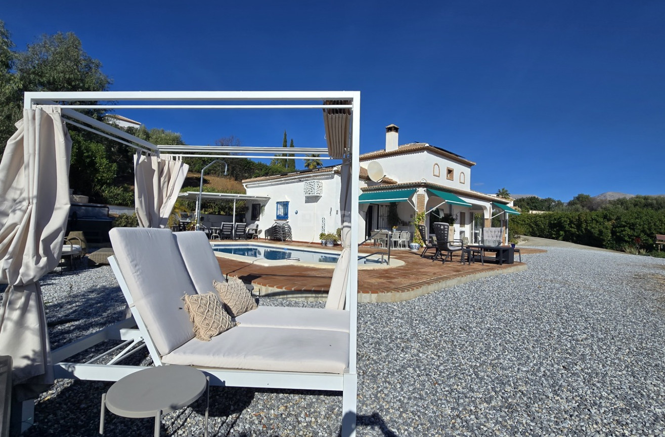 Wiederverkauf - Villa - La Vinuela - Inland