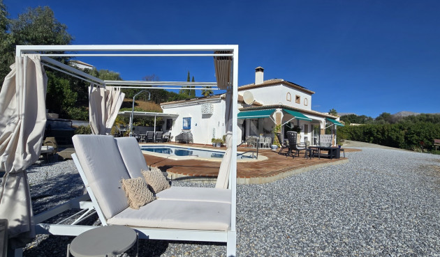 Wiederverkauf - Villa - La Vinuela - Inland